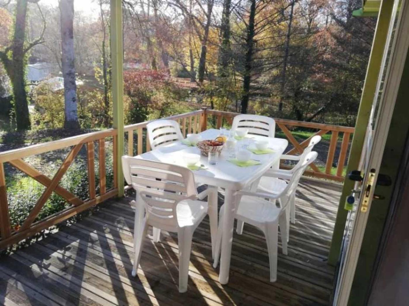 Camping - Piscine - Ccbaieb Montjoie-en-Couserans 외부 사진